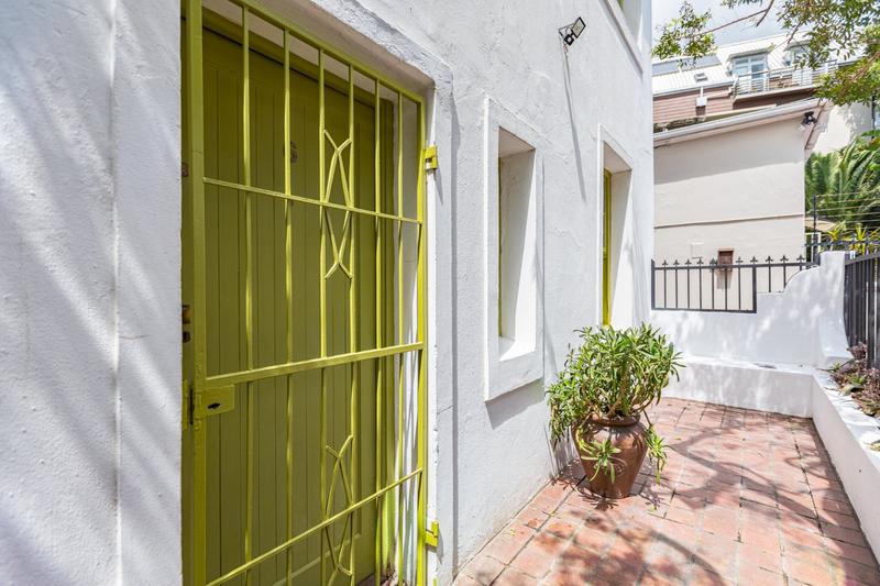 2 Bedroom Property for Sale in Salt River Western Cape